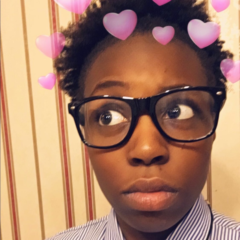 Meet your Posher, Christianah